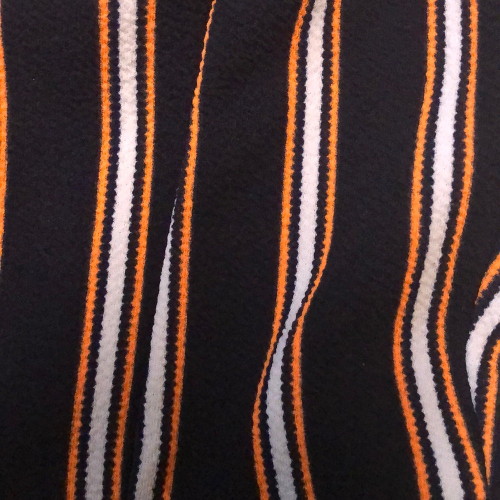 Lovely Day striped Romper!! - Picture 3 of 4